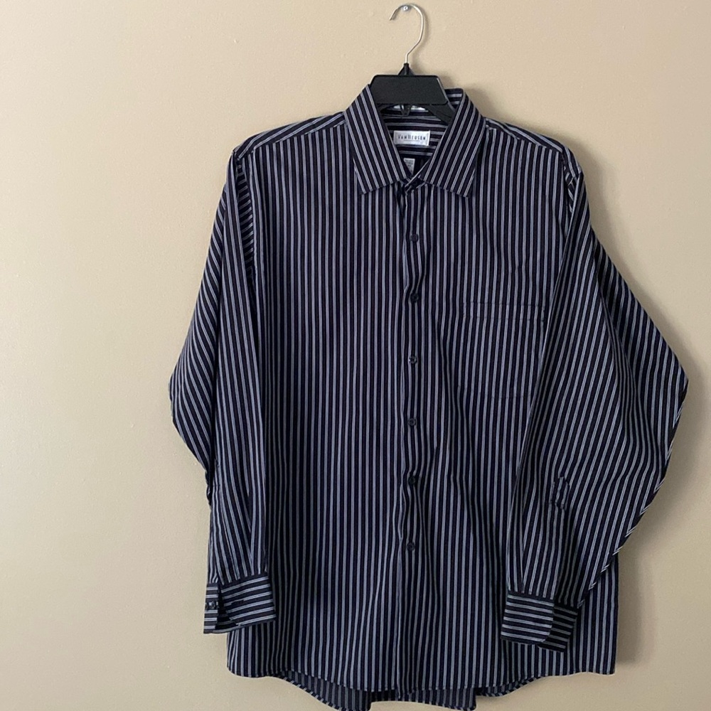 Van Heusen Black Men’s dress shirt.